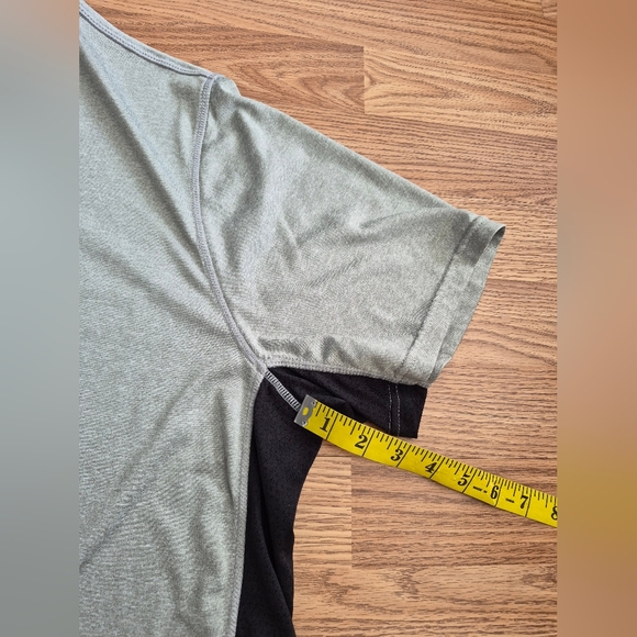 Champion Men's Grey Shirt - Picture 8 of 8